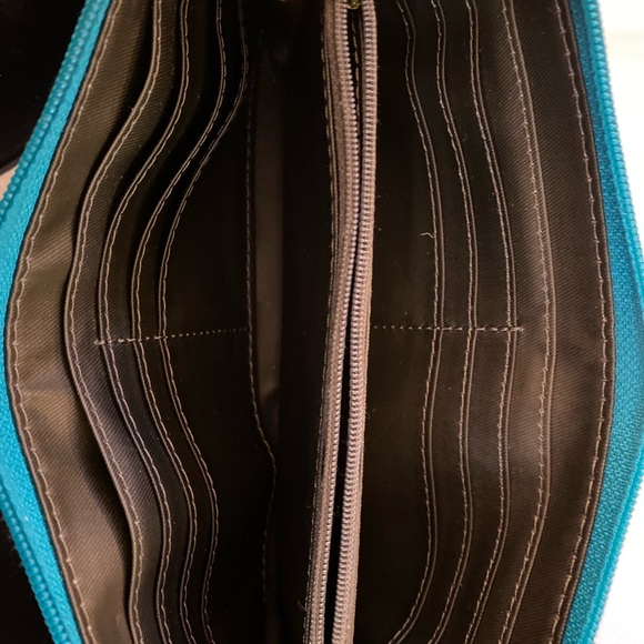 FOSSIL flowered print wallet Almost new - Picture 10 of 14